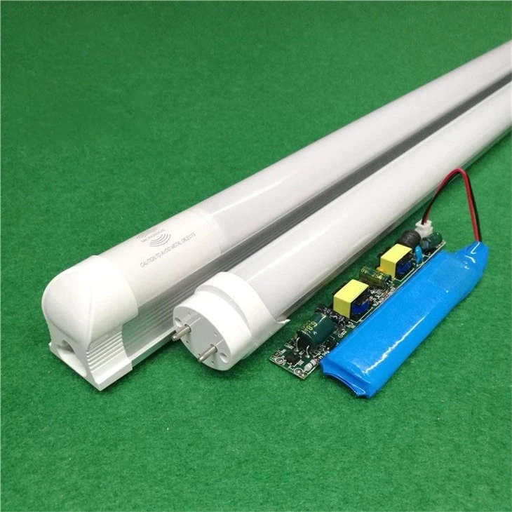 rechargeable fluorescent lamp